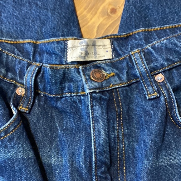Free People NWOT Wide Leg Jeans - Picture 2 of 3